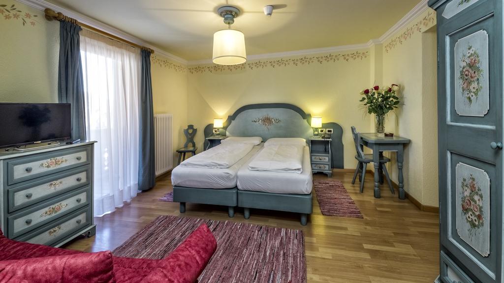 Hotel Brunella San Vigilio Di Marebbe Dış mekan fotoğraf